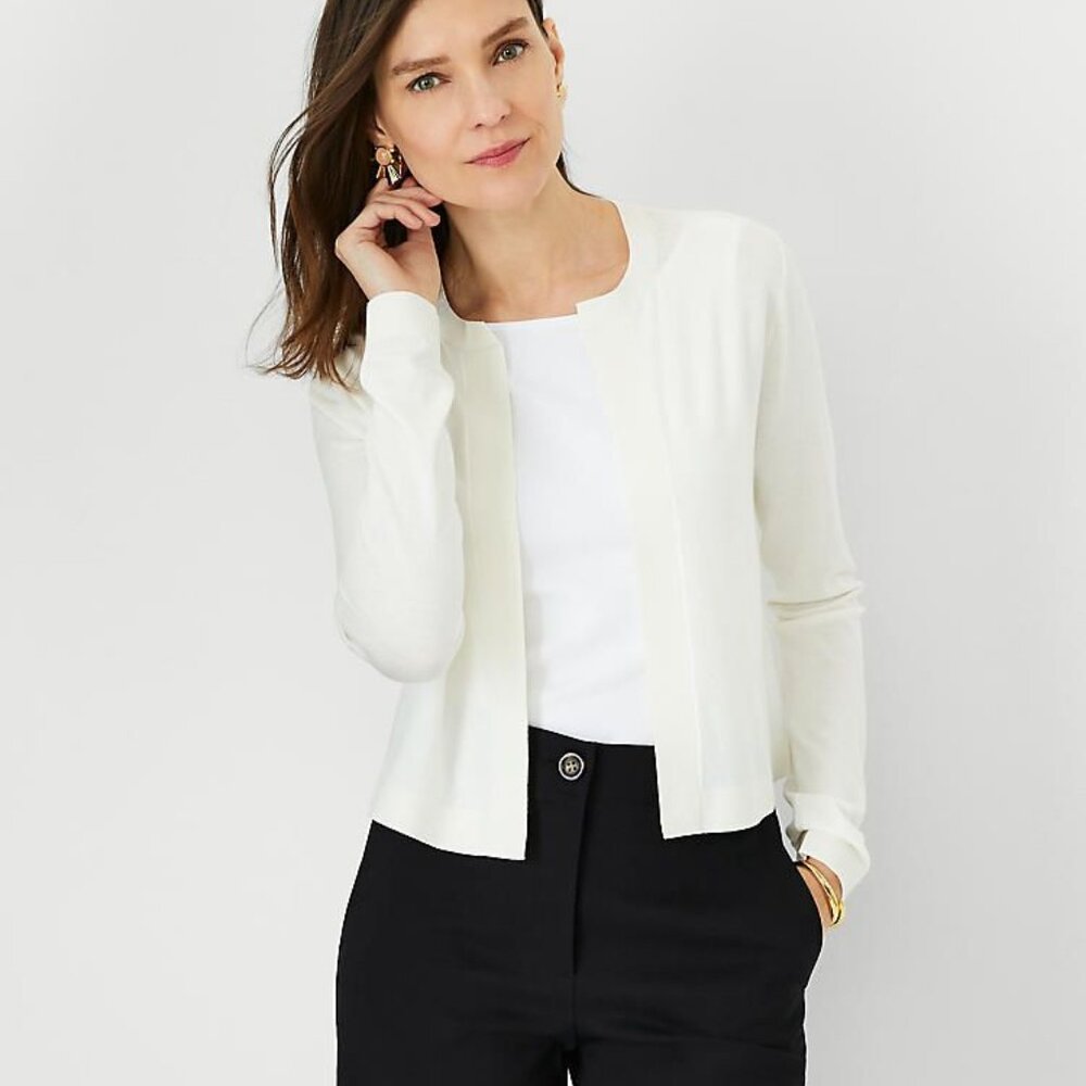 NWT Ann Taylor Seasonless Cropped Open Cardigan in Winter